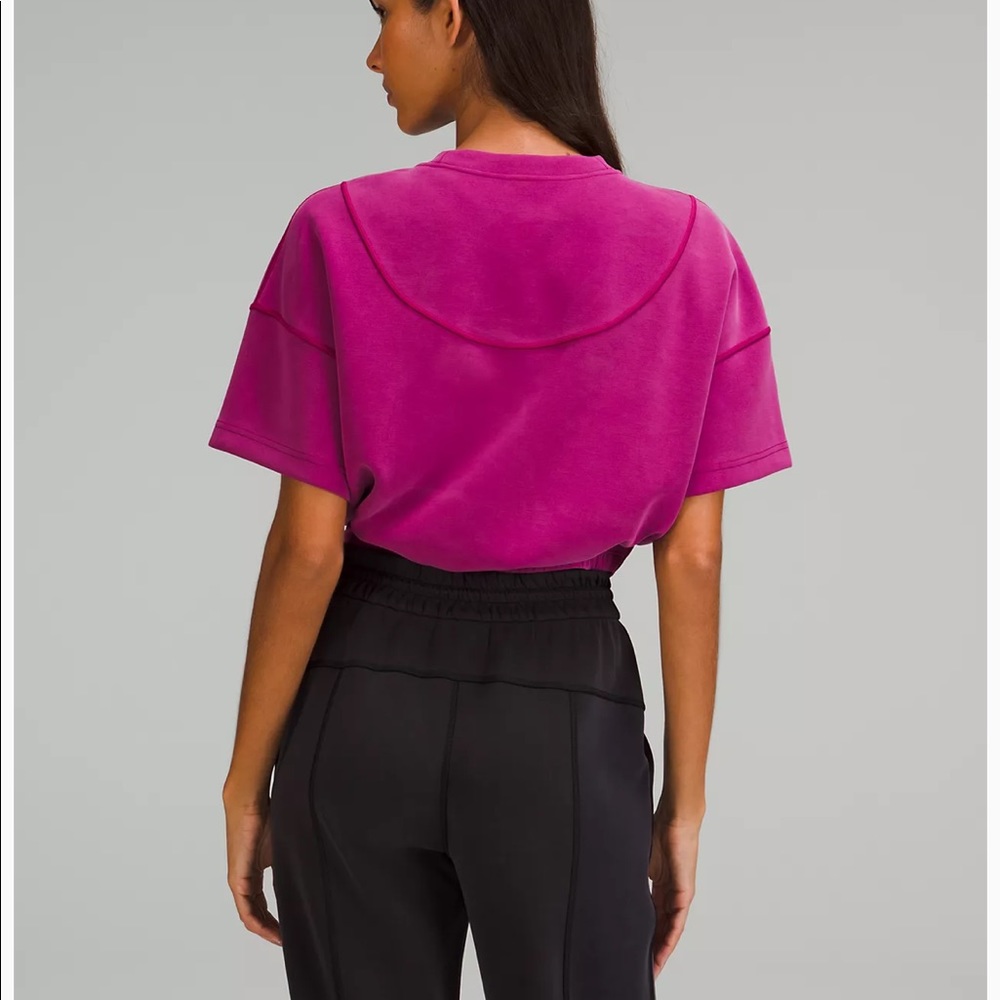 Size 4 lululemon magenta purple soft stream gather T-shirt